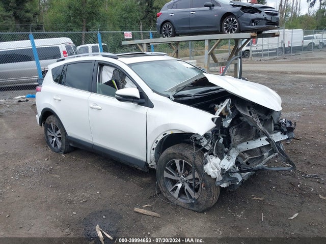 Toyota Rav4 Xle 2018 JTMRFREV1JJ197240 zdjęcie główne