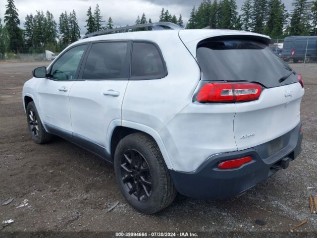 1C4PJMAB3GW198552 Jeep Cherokee Sport