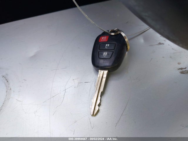 Toyota Rav4 Xle 2018 2T3WFREV3JW499763 Image 11
