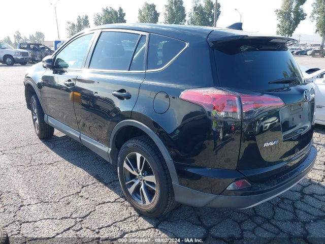 Toyota Rav4 Xle 2018 2T3WFREV3JW499763 Image 3