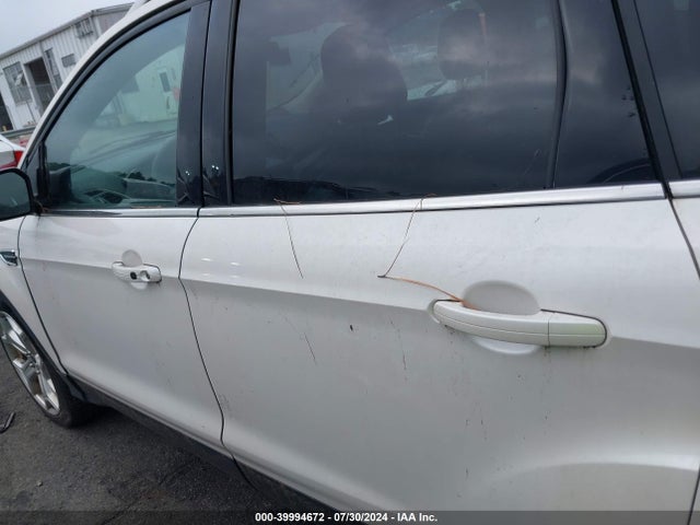 Ford Escape Titanium 2018 1FMCU9J99JUB50469 Image 14