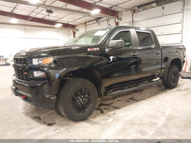 Chevrolet Silverado 1500 Custom Trail Boss 2019 1GCPYCEF3KZ385123 Image 2