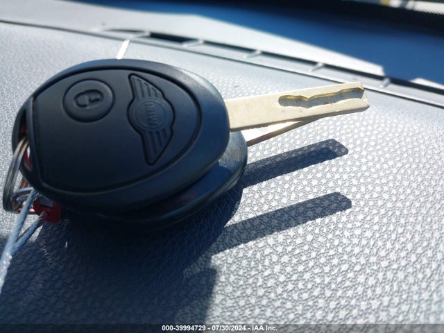 2003 MINI COOPER WMWRC33473TJ50704 Photo 10