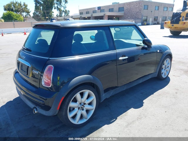 2003 MINI COOPER WMWRC33473TJ50704 Photo 3