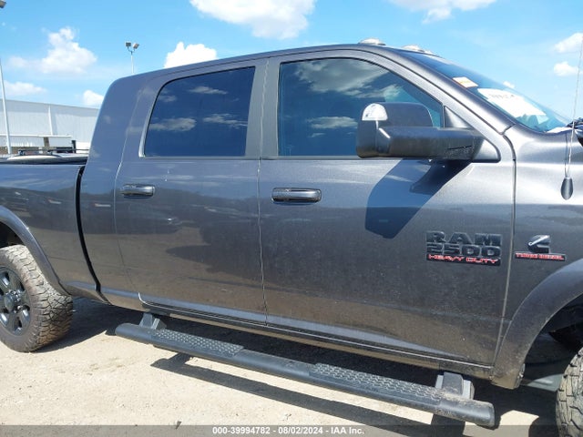 3C6UR5NL2JG308346 RAM 2500 Laramie Mega Cab 4x4 6'4 Box