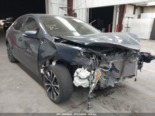 Toyota COROLLA SE 2018 5YFBURHE1JP754775 main image