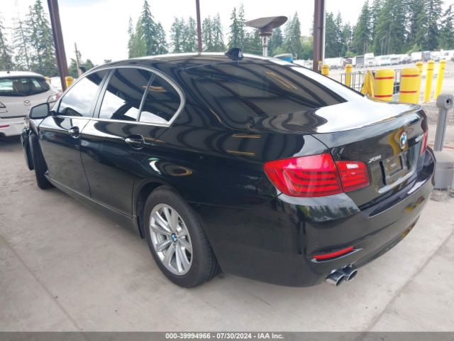 WBA5A7C5XFD627337 BMW 528i Xdrive