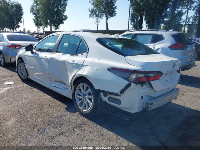 Toyota CAMRY LE 2024 4T1C11AK7RU259537 Image 3