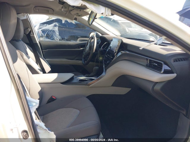 Toyota CAMRY LE 2024 4T1C11AK7RU259537 Image 5