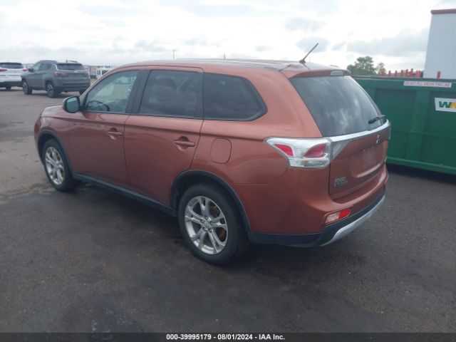 JA4AZ3A33FZ013702 Mitsubishi Outlander Se