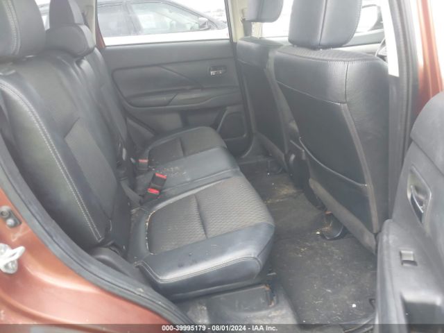 JA4AZ3A33FZ013702 Mitsubishi Outlander Se