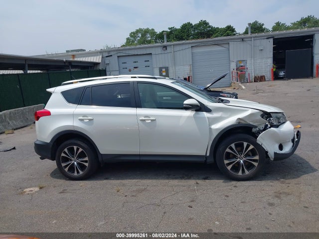 Toyota Rav4 Limited 2015 JTMDFREV5FD143441 Image 13
