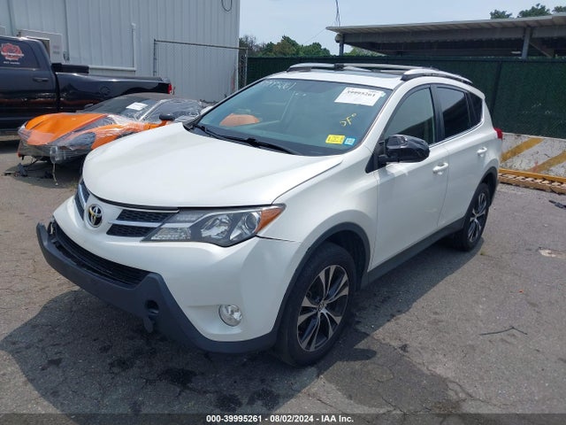 Toyota Rav4 Limited 2015 JTMDFREV5FD143441 Image 2