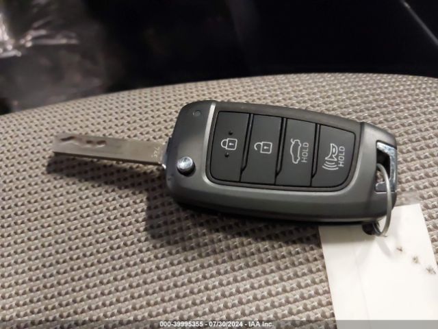 3KPC24A61NE162946 Hyundai ACCENT SE