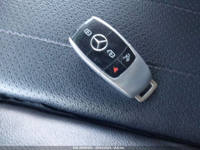 WDDZF4JB9HA035385 Mercedes-Benz E 300