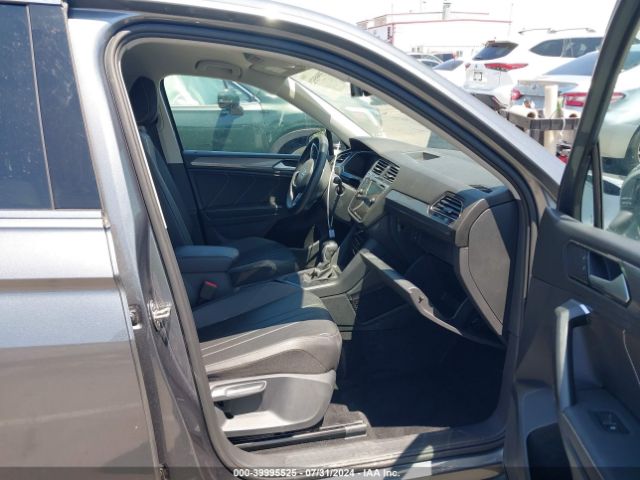 3VV3B7AX3NM091122 Volkswagen Tiguan 2.0t Se