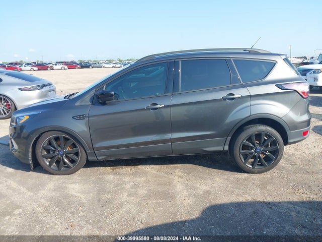 Ford ESCAPE SE 2017 1FMCU0GD9HUC24345 Image 13