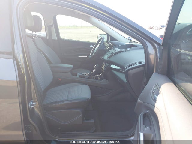 Ford ESCAPE SE 2017 1FMCU0GD9HUC24345 Image 5