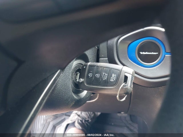Hyundai Veloster 2.0 2019 KMHTG6AF0KU019685 Image 11