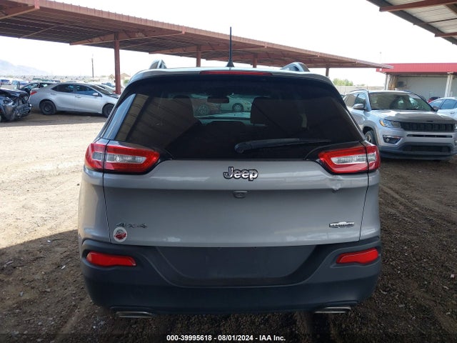 1C4PJMCX2JD535367 Jeep Cherokee Latitude 4x4