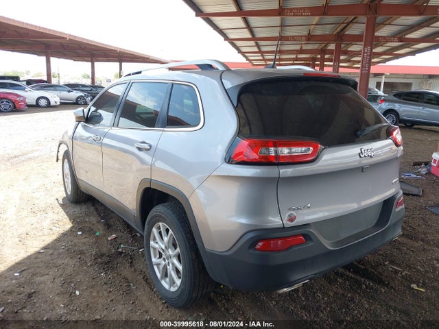 1C4PJMCX2JD535367 Jeep Cherokee Latitude 4x4
