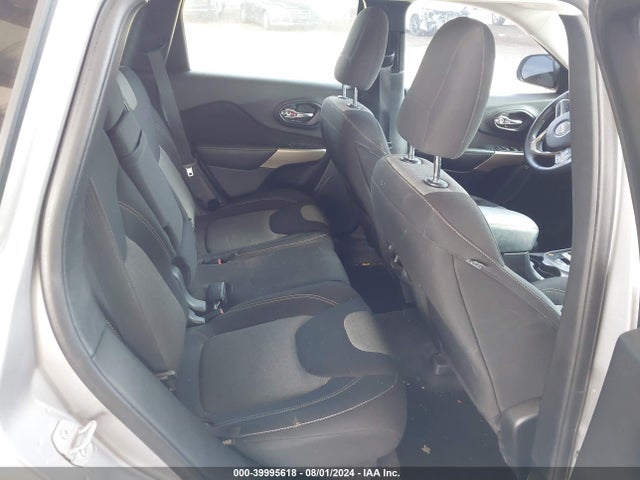 1C4PJMCX2JD535367 Jeep Cherokee Latitude 4x4