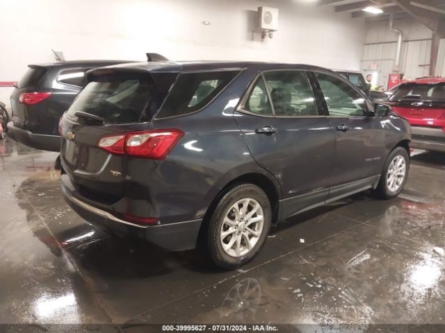 3GNAXHEV2JS626461 Chevrolet EQUINOX LS