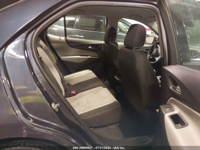 3GNAXHEV2JS626461 Chevrolet EQUINOX LS