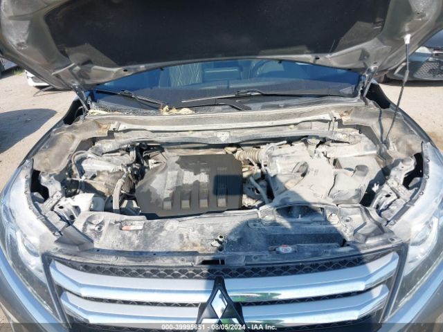JA4AT5AA9JZ048278 Mitsubishi Eclipse Cross Se