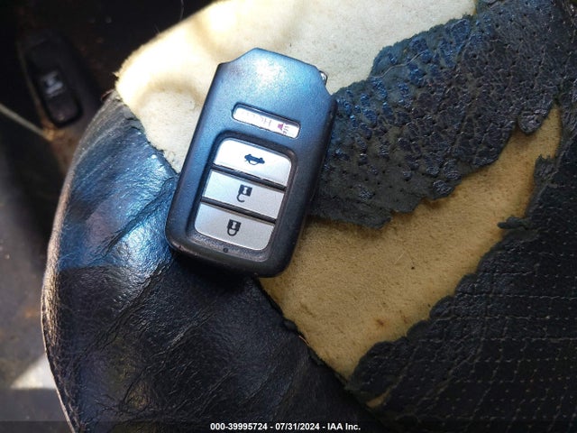 39995724 :رقم المزاد ، 1HGCR3F8XDA036653 vin ، 2013 Honda Accord Ex-l V-6 مزاد بيع