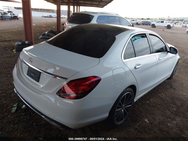 W1KWF8DB4MR604189 Mercedes-Benz C 300 Sedan