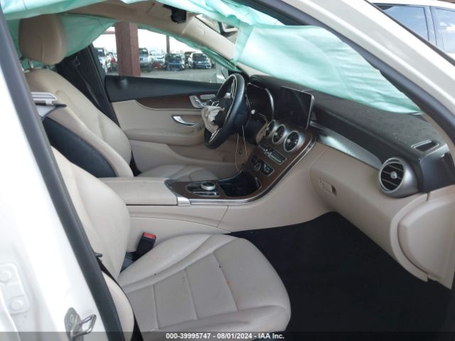 W1KWF8DB4MR604189 Mercedes-Benz C 300 Sedan