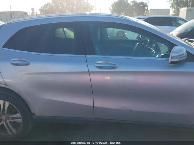 WDCTG4GB3HJ333803 Mercedes-Benz Gla 250 4matic