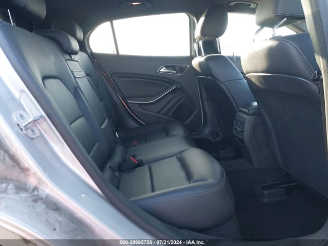 WDCTG4GB3HJ333803 Mercedes-Benz Gla 250 4matic