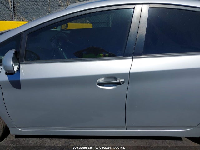 JTDKN3DP6E3056517 Toyota PRIUS PLUG-IN