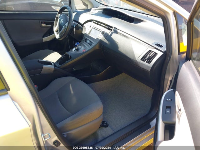 JTDKN3DP6E3056517 Toyota PRIUS PLUG-IN