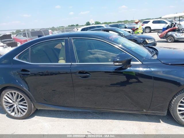 JTHBA1D2XG5017391 Lexus IS 200T