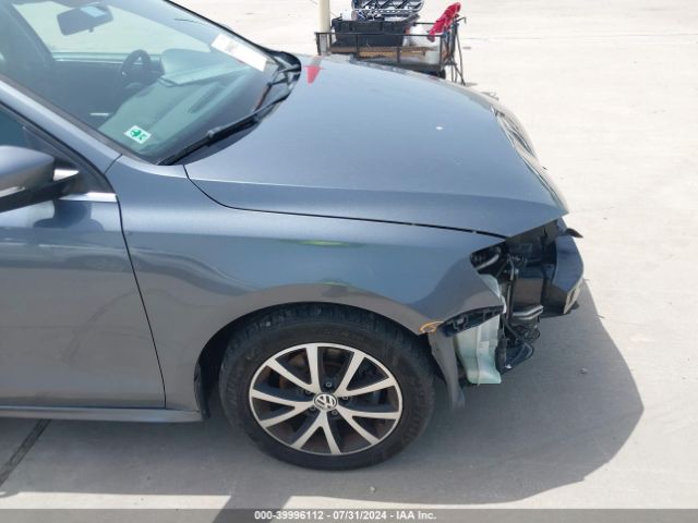 3VWDB7AJ5HM281732 Volkswagen Jetta 1.4t Se