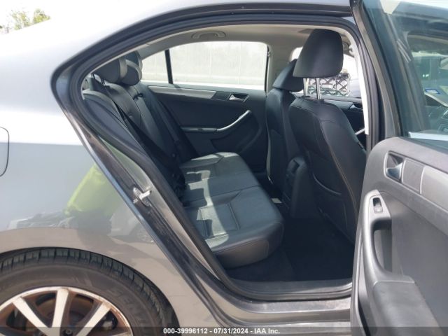 3VWDB7AJ5HM281732 Volkswagen Jetta 1.4t Se