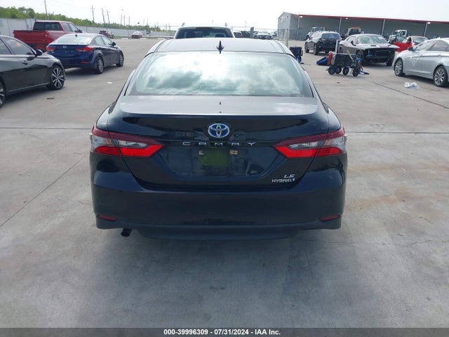 Toyota Camry Le Hybrid 2022 4T1C31AK3NU582021 Image 16