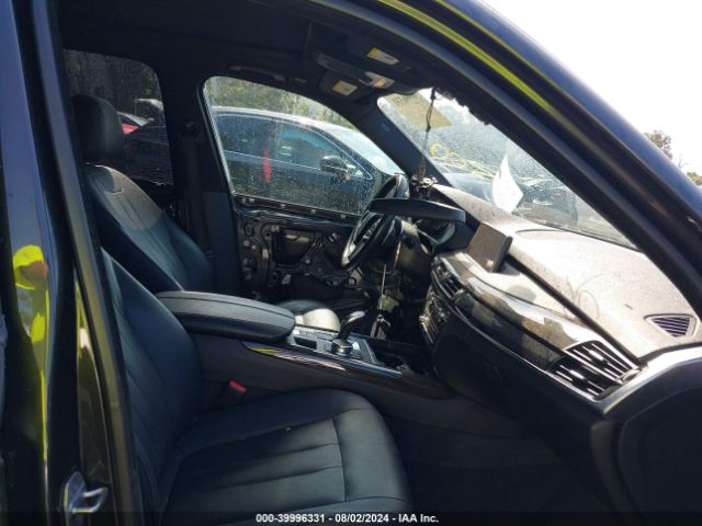 2018 BMW X5 5UXKR0C55J0X91096 Photo 4