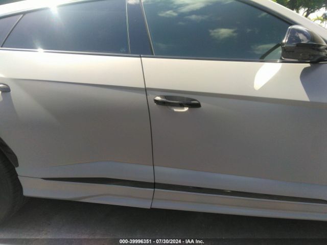 ZPBUA1ZL3KLA01316 Lamborghini Urus
