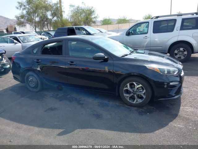3KPF24AD7ME269218 KIA Forte Lxs