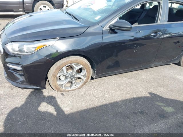 3KPF24AD7ME269218 KIA Forte Lxs