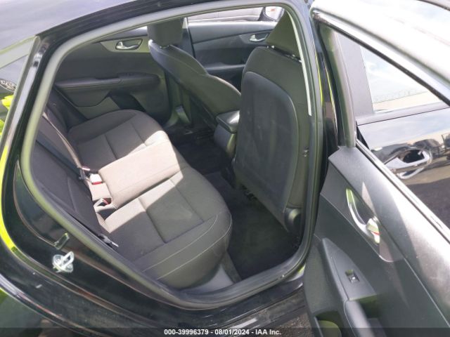 3KPF24AD7ME269218 KIA Forte Lxs