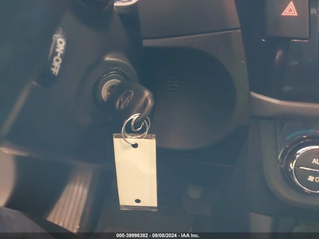 Toyota Corolla S Plus 2015 2T1BURHE3FC344163 Image 11