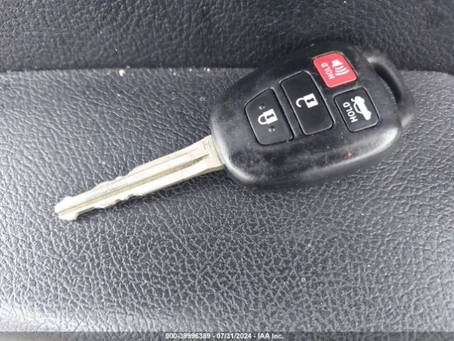 4T1BF1FK8HU402998 Toyota CAMRY LE