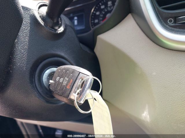 5XYPG4A35GG086369 KIA Sorento 2.4l Lx