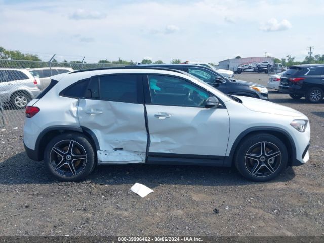 W1N4N4HB8NJ411544 Mercedes-Benz Gla 250 4matic