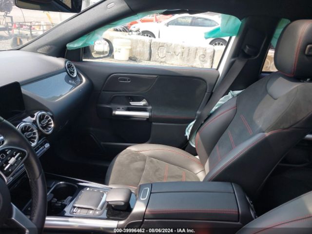 W1N4N4HB8NJ411544 Mercedes-Benz Gla 250 4matic
